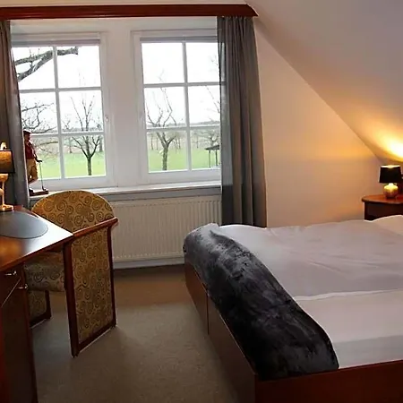 Am Golfpark Inhaber Marko Nolden 3*