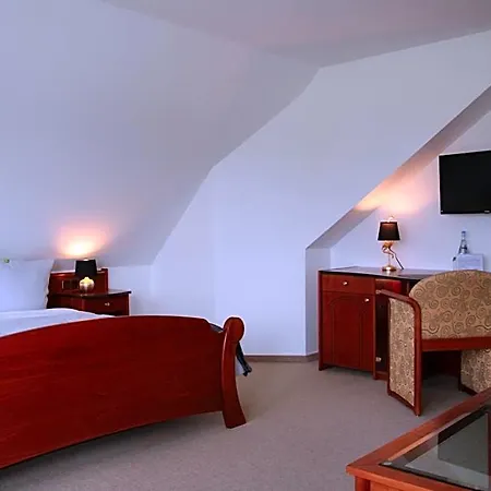 Otel Am Golfpark Inhaber Marko Nolden 3*